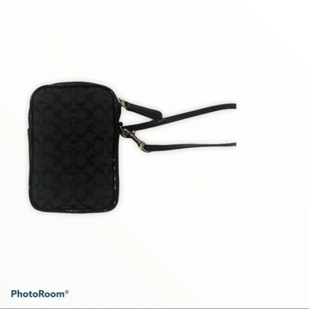 Coach vintage y2k signature mini black wristlet bag